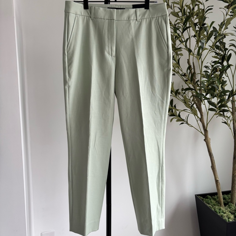 • NWT! Elle Ankle Trousers •